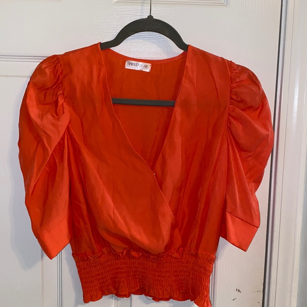 Vestique bright orange/coral shirt